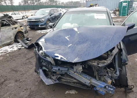 2017 Honda Accord Sport из США, поврежденный, VIN 1HGCR2F55HA302456